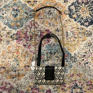 Aldo small bag. magnetic clasp, 3 functions.